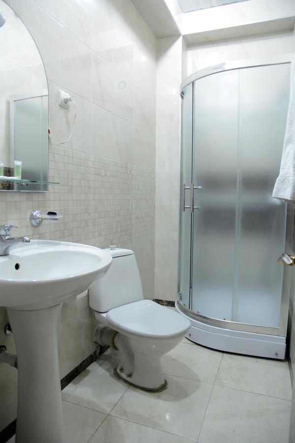 Hotel Ata Tbilisi Buitenkant foto